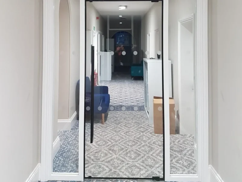 Mirrors | Splash Backs | Fire Glass | Balustrades | Screens & Partitions | Floor Panels | Windows & Doors | Structural Glass & Curtain Walling | Roof Glazing | Showers