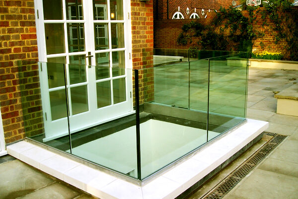 Mirrors | Splash Backs | Fire Glass | Balustrades | Screens & Partitions | Floor Panels | Windows & Doors | Structural Glass & Curtain Walling | Roof Glazing | Showers