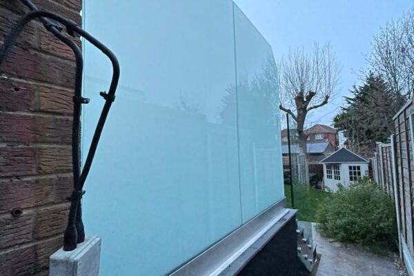 Mirrors | Splash Backs | Fire Glass | Balustrades | Screens & Partitions | Floor Panels | Windows & Doors | Structural Glass & Curtain Walling | Roof Glazing | Showers