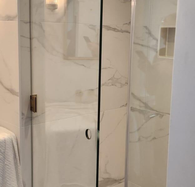 Mirrors | Splash Backs | Fire Glass | Balustrades | Screens & Partitions | Floor Panels | Windows & Doors | Structural Glass & Curtain Walling | Roof Glazing | Showers